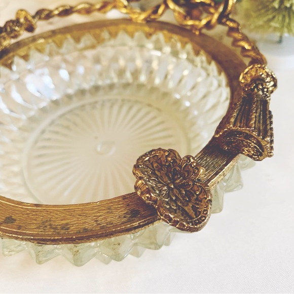 Vintage brass ormolu ring dish/ashtray - Picture 4 of 5